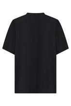 Load image into Gallery viewer, T-shirt with graphic
