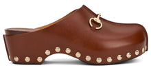 Load image into Gallery viewer, Leather clogs with buckle
