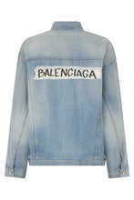 Load image into Gallery viewer, Denim jacket made of cotton
