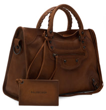 Load image into Gallery viewer, Leather handbag Le City M
