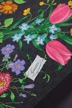Load image into Gallery viewer, Silk twill square with print
