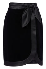 Load image into Gallery viewer, Velvet leggings
