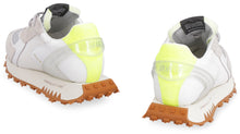 Load image into Gallery viewer, Pure low-top sneakers

