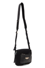 Load image into Gallery viewer, Shoulder bag with plate
