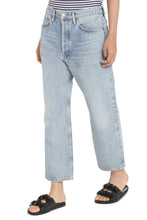 Load image into Gallery viewer, 90&#39;s cropped jeans
