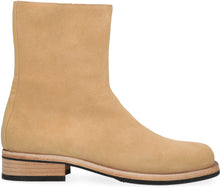 Load image into Gallery viewer, Suede ankle boots
