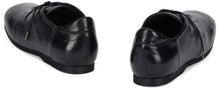 Load image into Gallery viewer, Laced moccasin in leather
