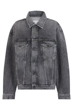 Load image into Gallery viewer, Denim jacket
