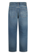 Load image into Gallery viewer, Straight leg jeans
