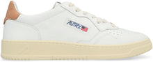 Load image into Gallery viewer, Medalist Low-top sneakers
