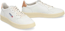 Load image into Gallery viewer, Medalist Low-top sneakers

