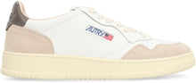 Load image into Gallery viewer, Medalist leather low-top sneakers
