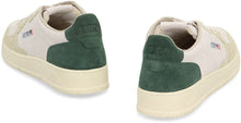 Load image into Gallery viewer, Medalist leather low-top sneakers
