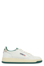 Load image into Gallery viewer, Medalist Low-top sneakers

