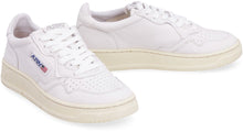Load image into Gallery viewer, Medalist leather low-top sneakers
