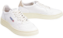 Load image into Gallery viewer, Medalist leather low-top sneakers
