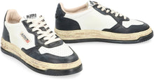 Load image into Gallery viewer, Autry X Maison Mihara Yasuhiro General Scale - Sneakers low-top Medalist Super Vintage
