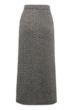 Load image into Gallery viewer, Knitted midi skirt
