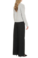 Load image into Gallery viewer, Wide-leg jeans
