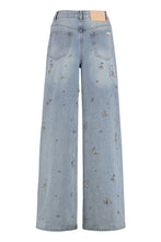 Load image into Gallery viewer, Wide-leg jeans
