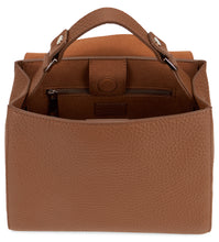 Load image into Gallery viewer, Sveva Soft bag in hammered leather
