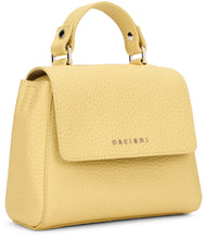 Load image into Gallery viewer, Handbag Sveva in leather
