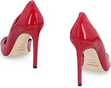 Load image into Gallery viewer, Brigitte décolleté in patent leather

