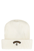 Load image into Gallery viewer, Ribbed wool beanie
