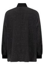 Load image into Gallery viewer, Blouse in crêpe de chine silk with polka dots
