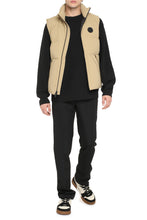 Load image into Gallery viewer, Sierra full zip field vest
