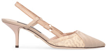 Load image into Gallery viewer, Lace pointy-toe slingback
