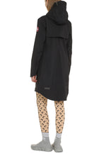 Load image into Gallery viewer, Salida hooded windbreaker
