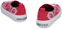 Load image into Gallery viewer, Bandana Viento low-top sneakers
