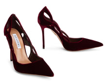 Load image into Gallery viewer, Contour Pump 105 in velvet
