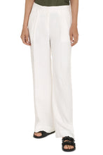 Load image into Gallery viewer, Wide-leg trousers
