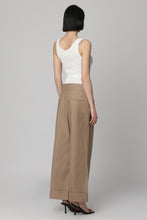 Load image into Gallery viewer, Knitted crop top ribbed tank top
