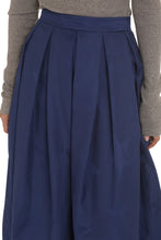 Load image into Gallery viewer, Lamp pleated skirt
