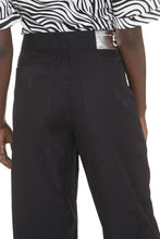 Load image into Gallery viewer, Margie carrot-fit cotton trousers
