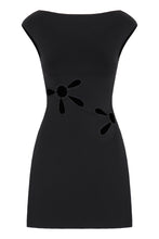 Load image into Gallery viewer, Sweater in Yudi
