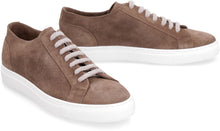 Load image into Gallery viewer, Leather low-top sneakers
