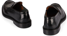Load image into Gallery viewer, Leather loafers
