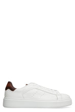 Load image into Gallery viewer, Leather low-top sneakers
