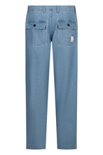 Load image into Gallery viewer, Straight leg jeans

