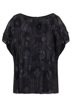 Load image into Gallery viewer, Gathered jacquard blouse
