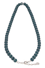 Load image into Gallery viewer, Necklace with resin pearls

