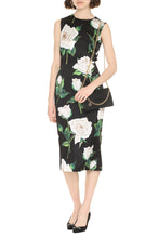 Load image into Gallery viewer, Printed silk dress

