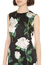 Load image into Gallery viewer, Printed silk dress
