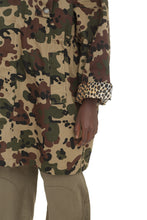 Load image into Gallery viewer, Gabardine parka
