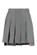 Load image into Gallery viewer, Wool pleated skirt
