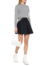 Load image into Gallery viewer, Crew-neck merinos wool sweater
